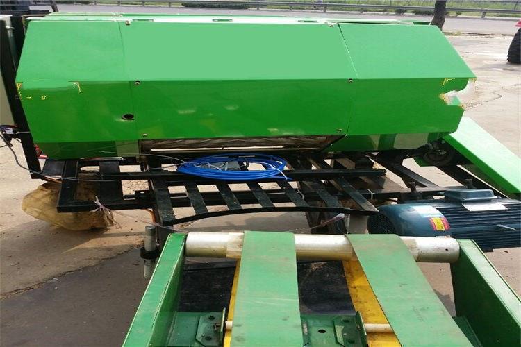 打捆包膜（mó）一體機